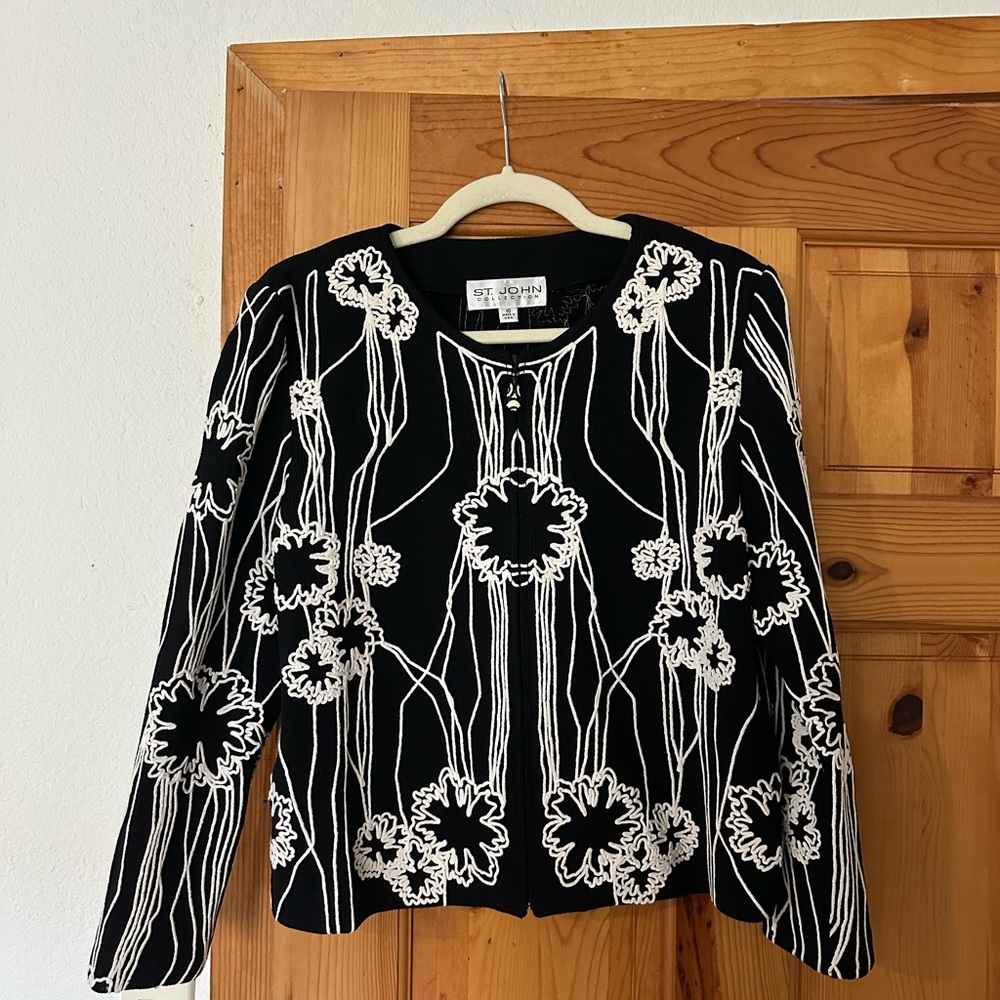 St. John Black and White Floral embroidered jacket